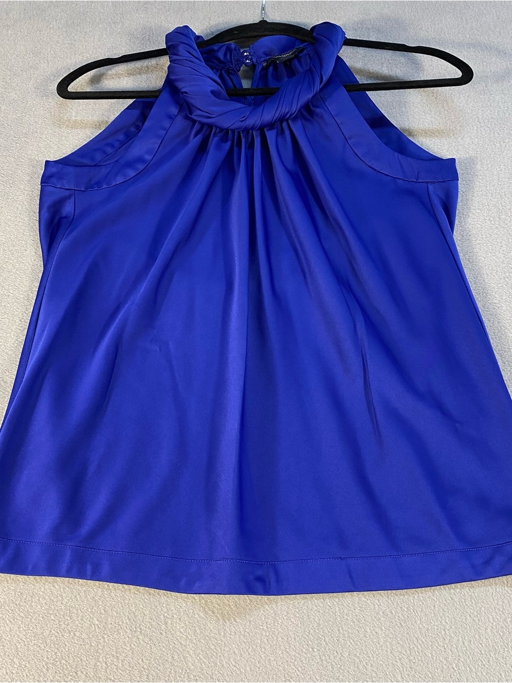 Banana Republic petite women’s Cobalt Blue Twisted Halter Neck Blouse, size PS